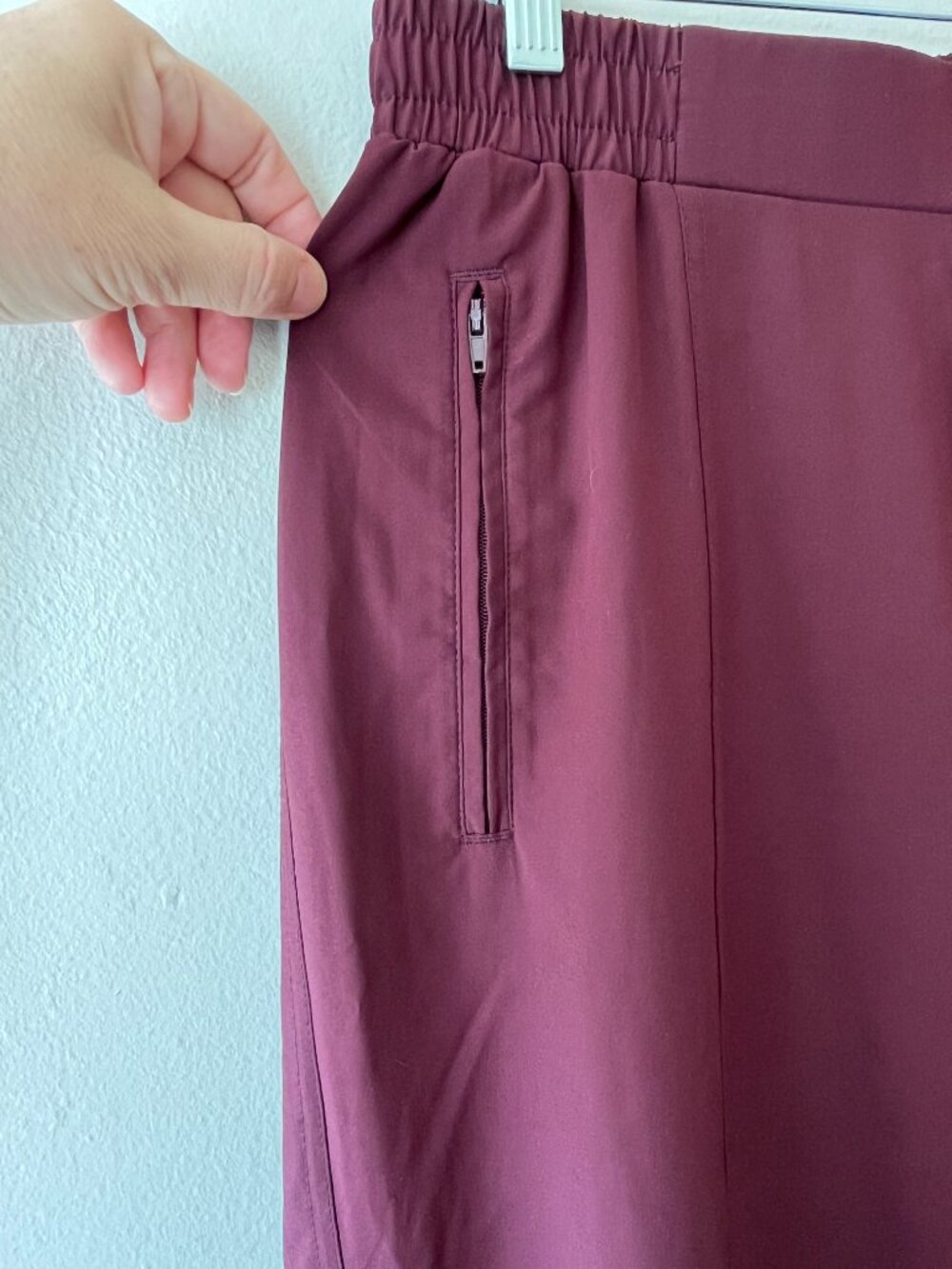 Old Navy Sz M Stretch Brooklyn Heights High Rise Jogger Pants Ankle Zipper - Picture 3 of 10